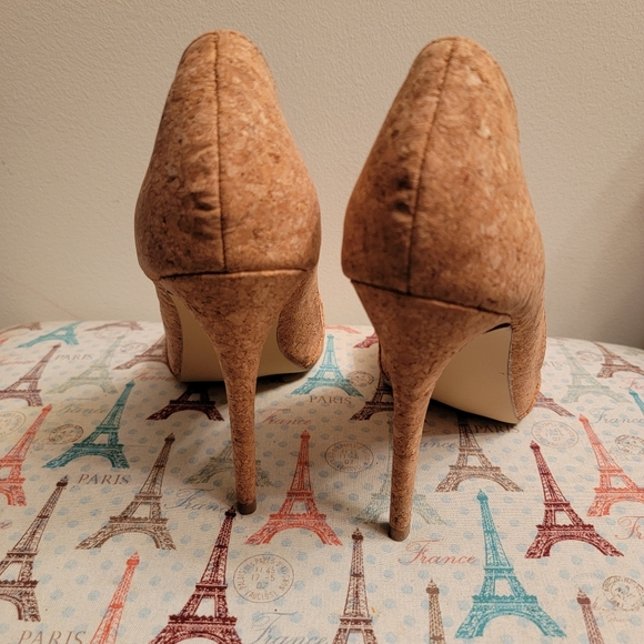 Darci pumps Wood texture looking - Picture 3 of 7